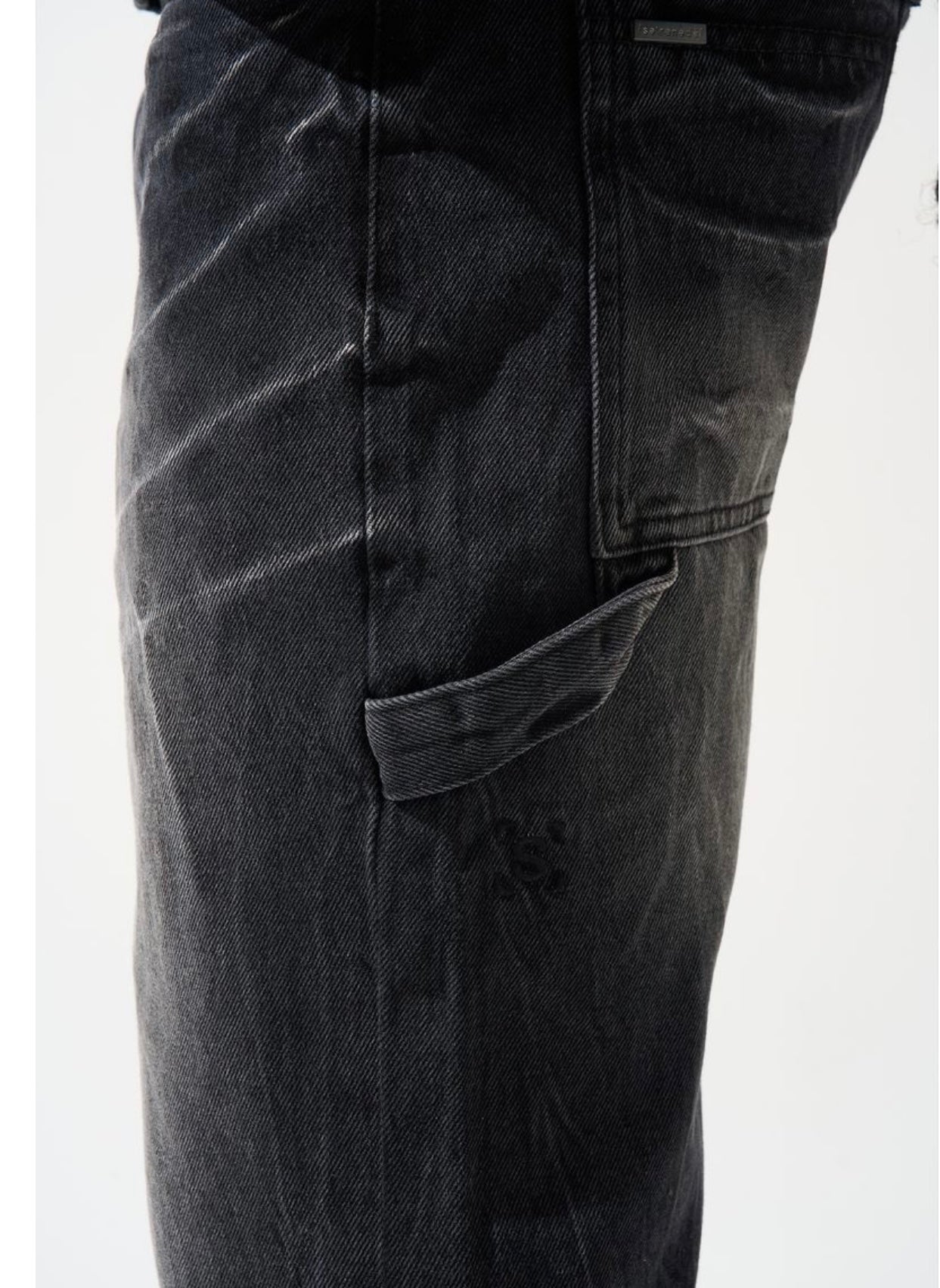 “Raijin” denim shorts